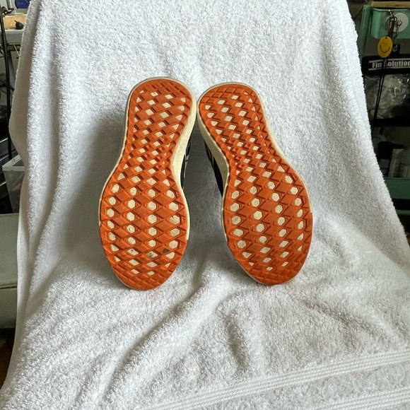 Vans customs ultra range - Picture 7 of 12